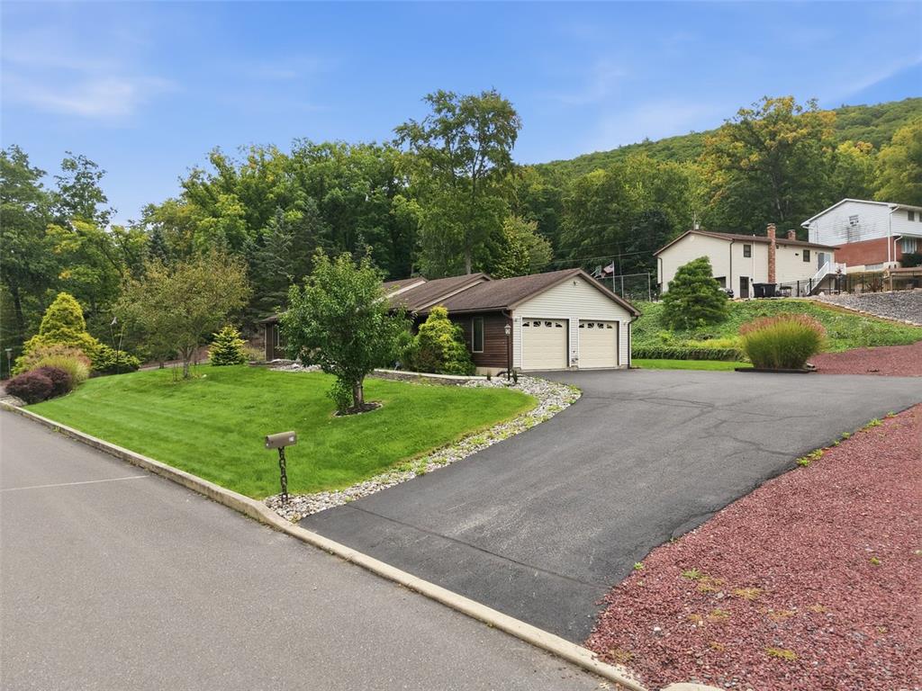 21 Park Avenue Property Photo 3