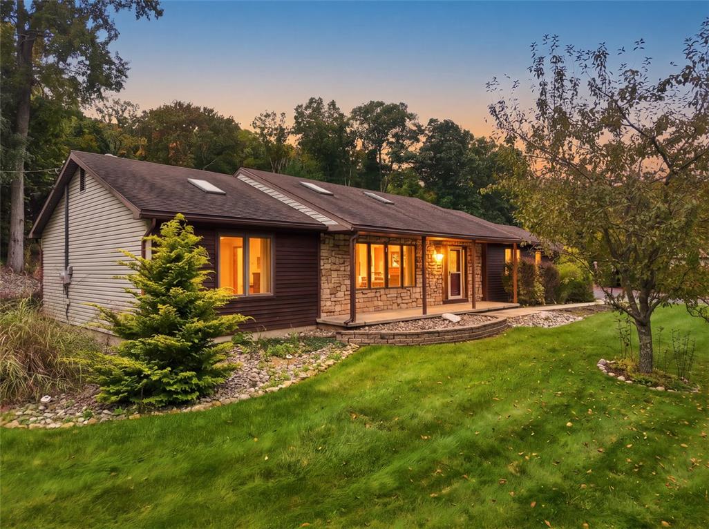 21 Park Avenue Property Photo 7