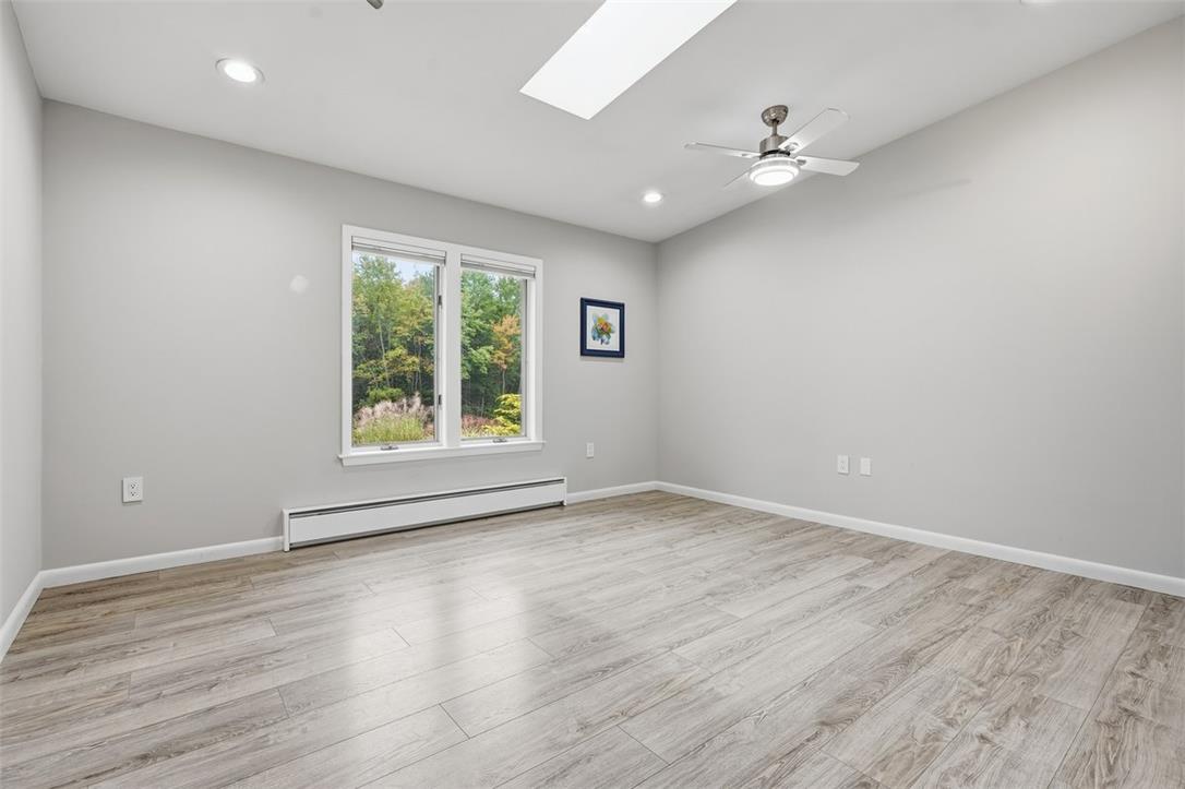 21 Park Avenue Property Photo 24