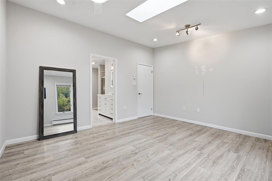 21 Park Avenue Property Photo 25