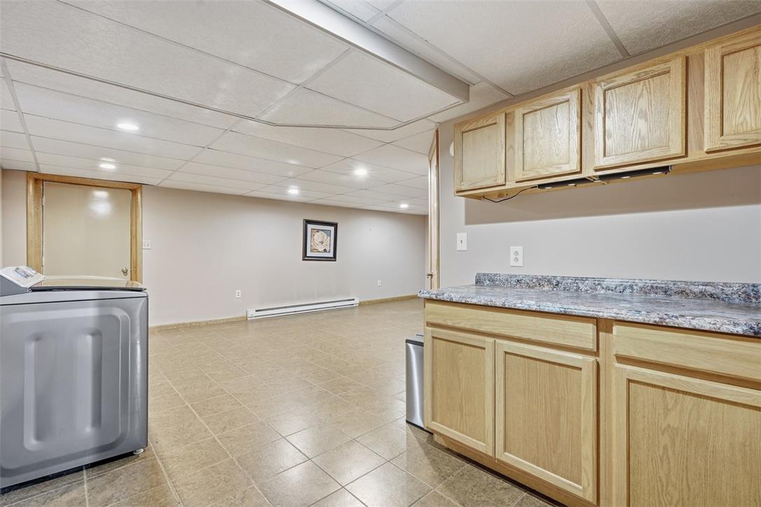 21 Park Avenue Property Photo 39