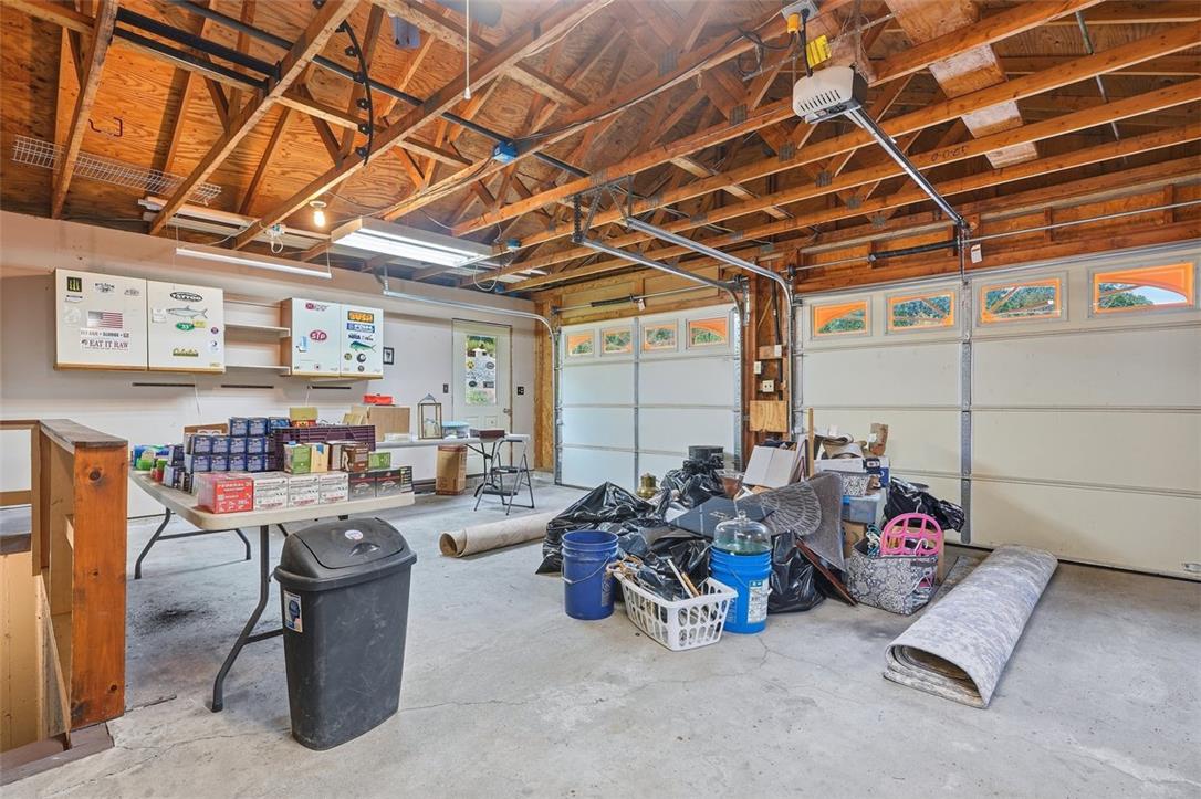 21 Park Avenue Property Photo 44