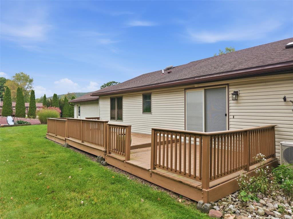 21 Park Avenue Property Photo 53