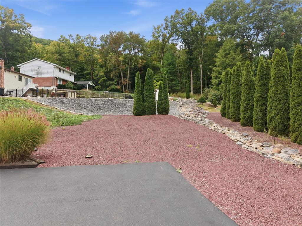 21 Park Avenue Property Photo 54