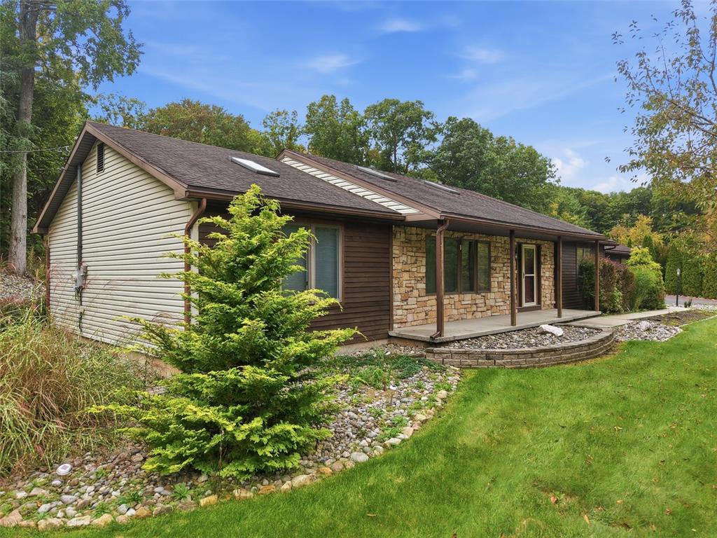 21 Park Avenue Property Photo 57