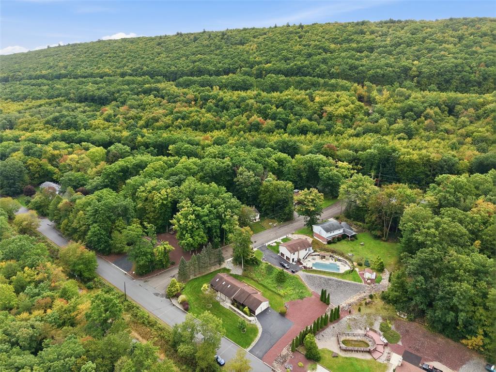 21 Park Avenue Property Photo 70