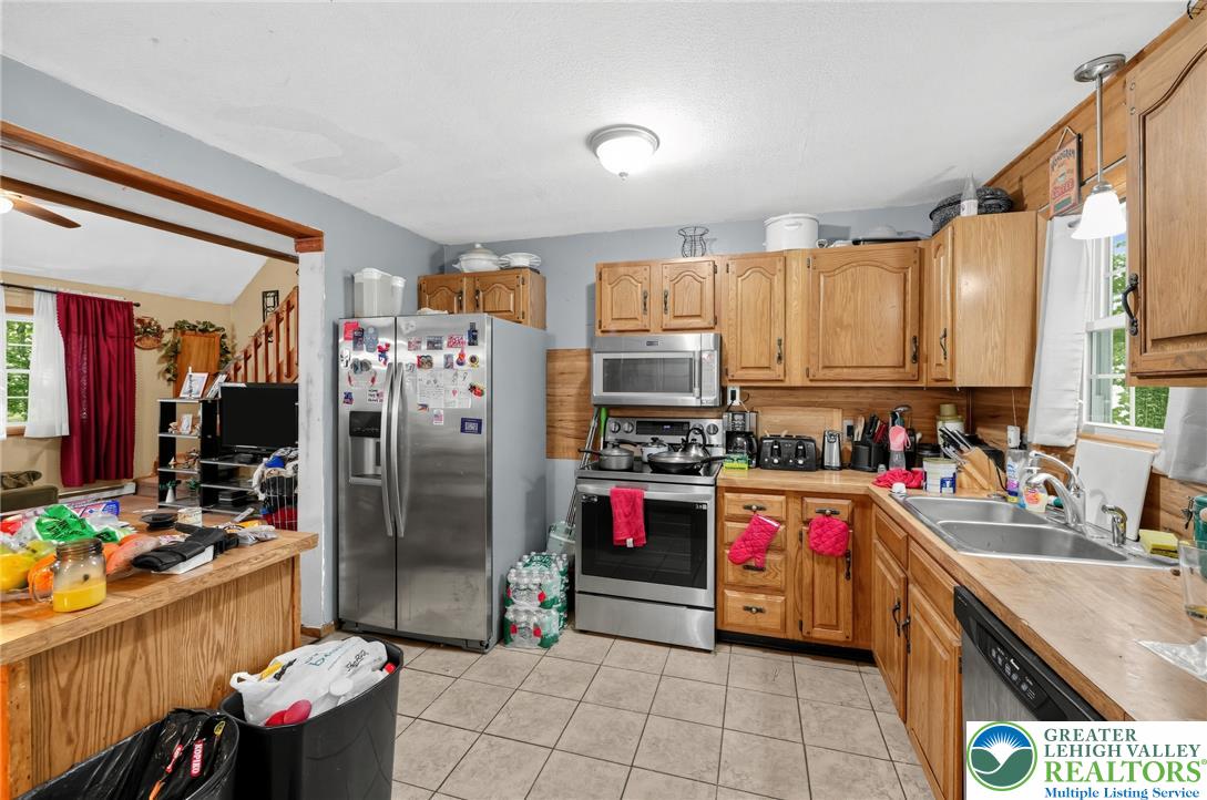3511 Acorn Circle Property Photo 3