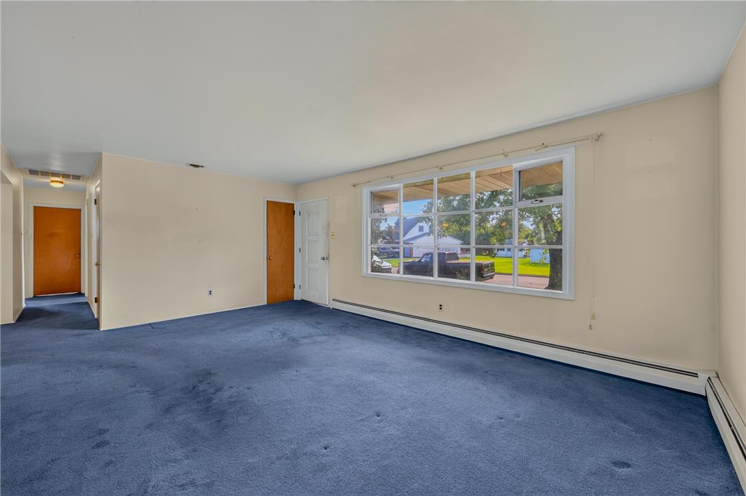 7485 Catalpa Drive Property Photo 8