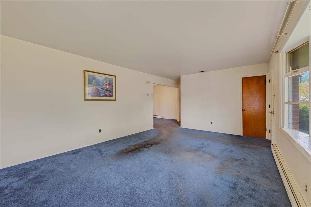 7485 Catalpa Drive Property Photo 9