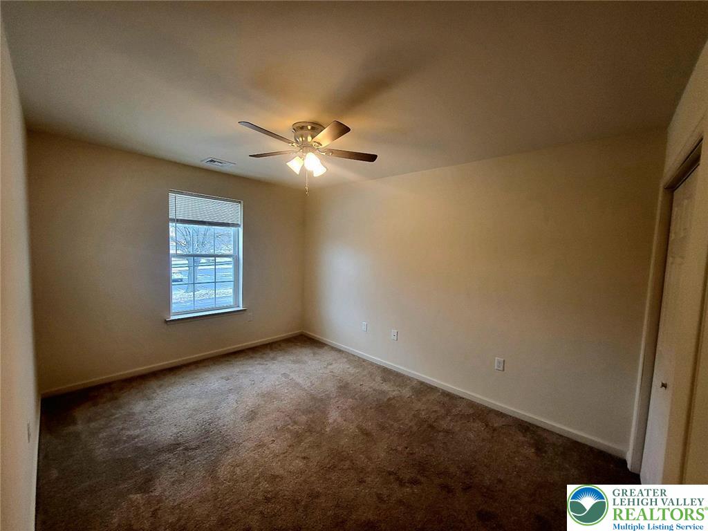 2153 South Poplar Street Property Photo 14