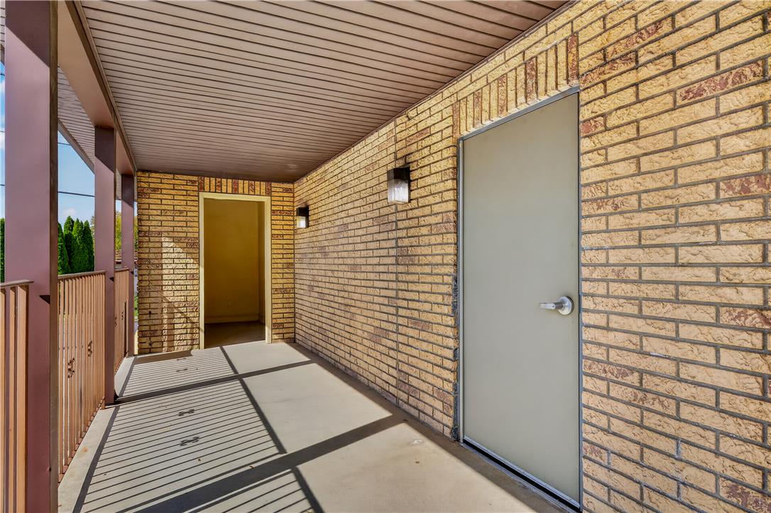 808 Packer Street Property Photo 10