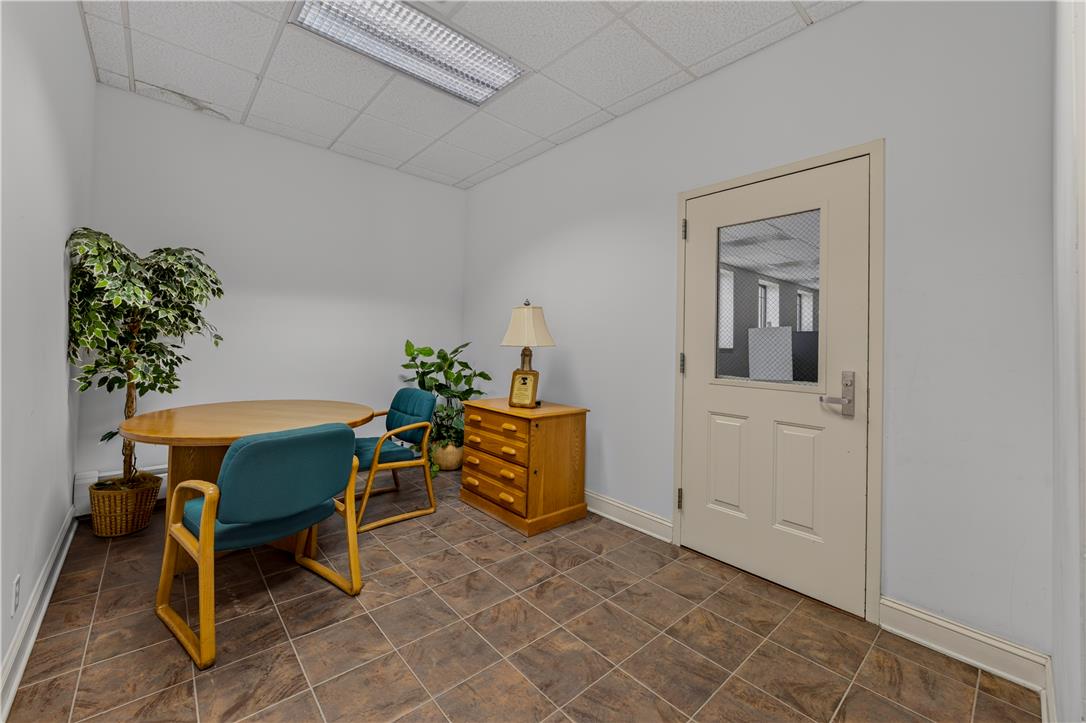 808 Packer Street Property Photo 12