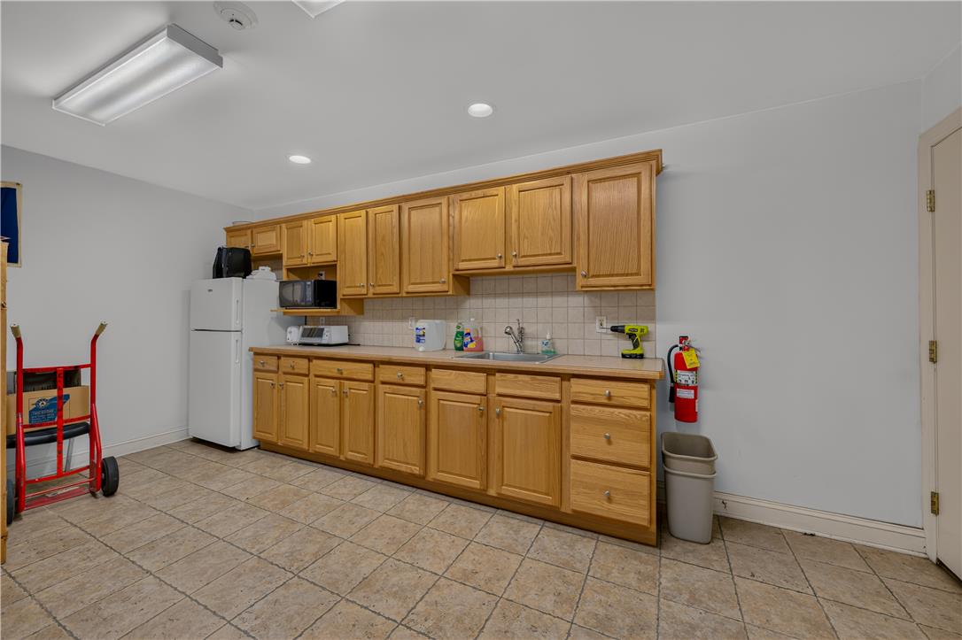808 Packer Street Property Photo 31