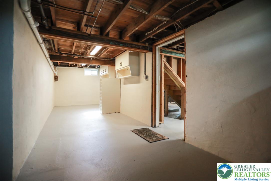 6373 Chestnut Street Property Photo 25