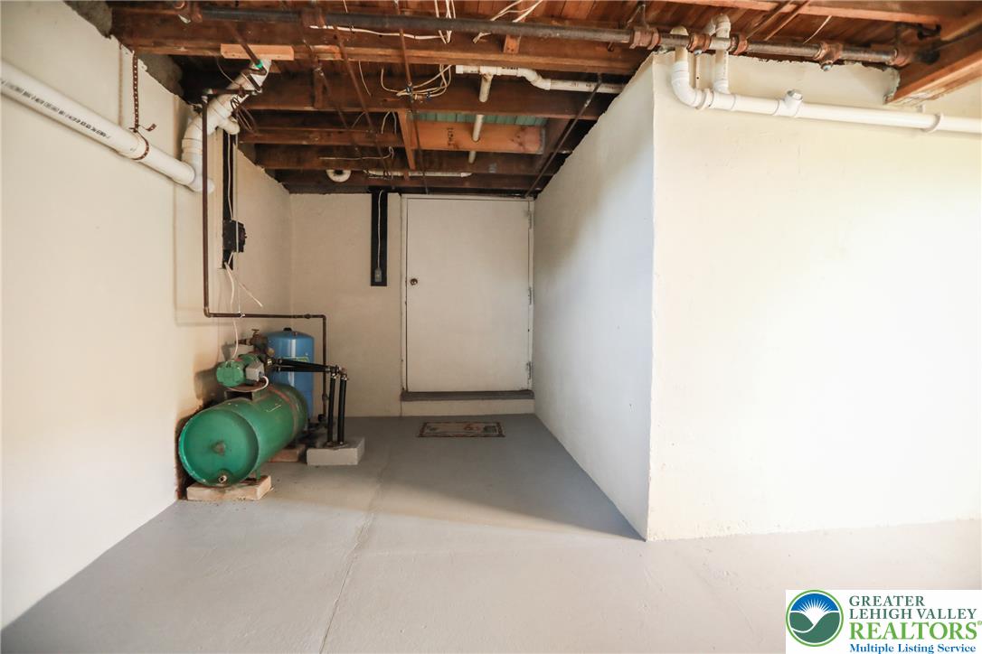 6373 Chestnut Street Property Photo 26