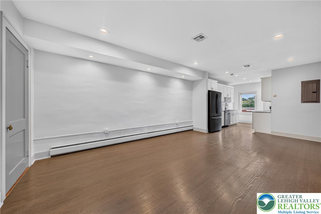 428 Northampton Street 2r Property Photo 7