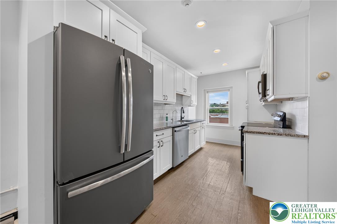 428 Northampton Street 2r Property Photo 9