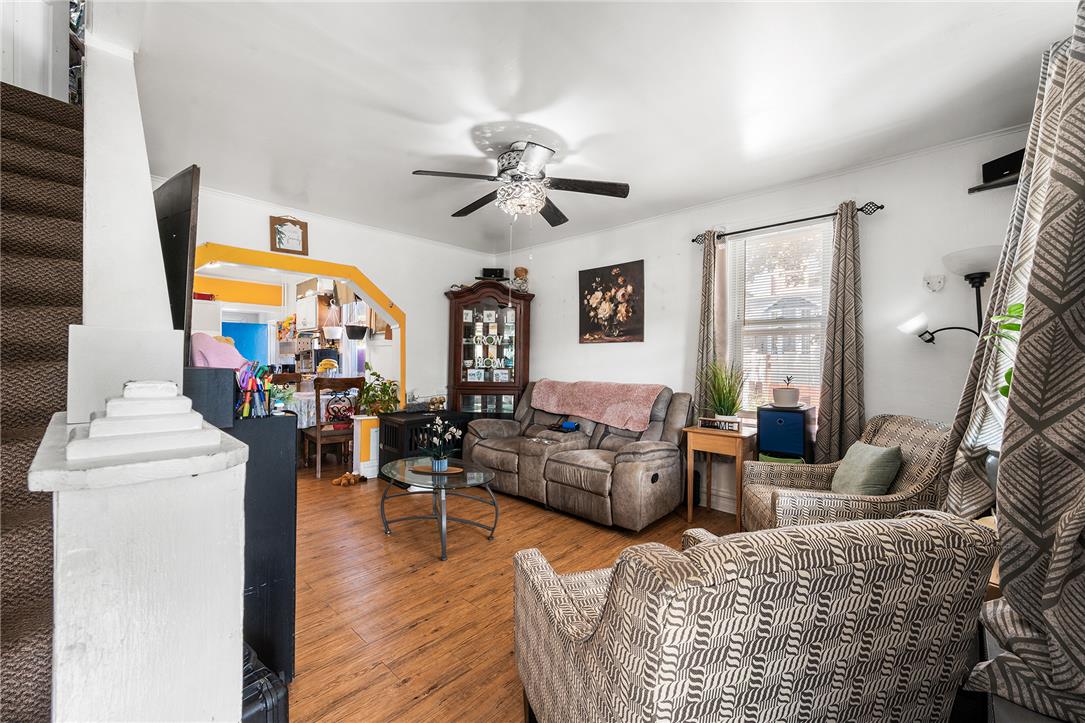 51 Adams Street Property Photo 4