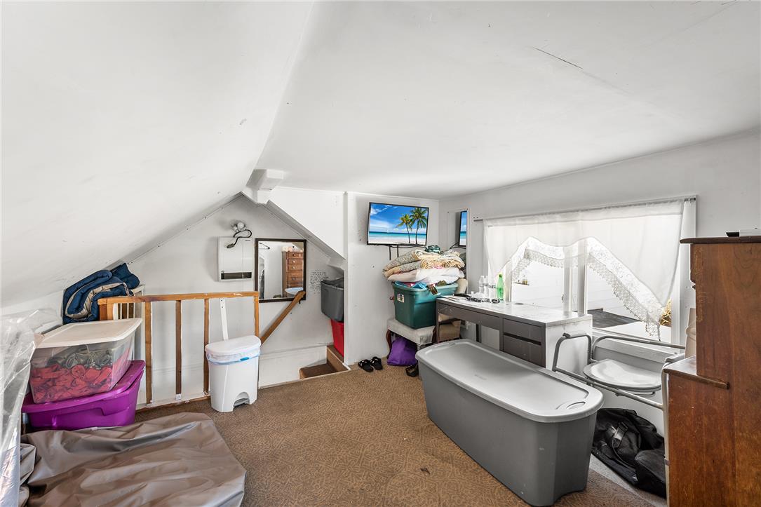 51 Adams Street Property Photo 15