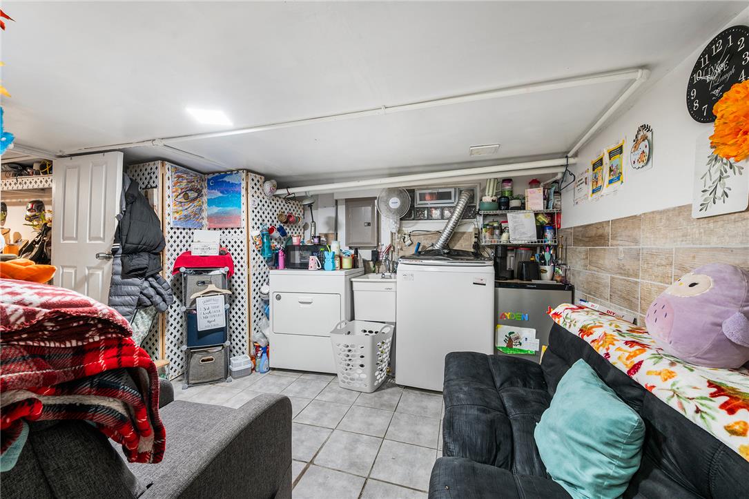 51 Adams Street Property Photo 18