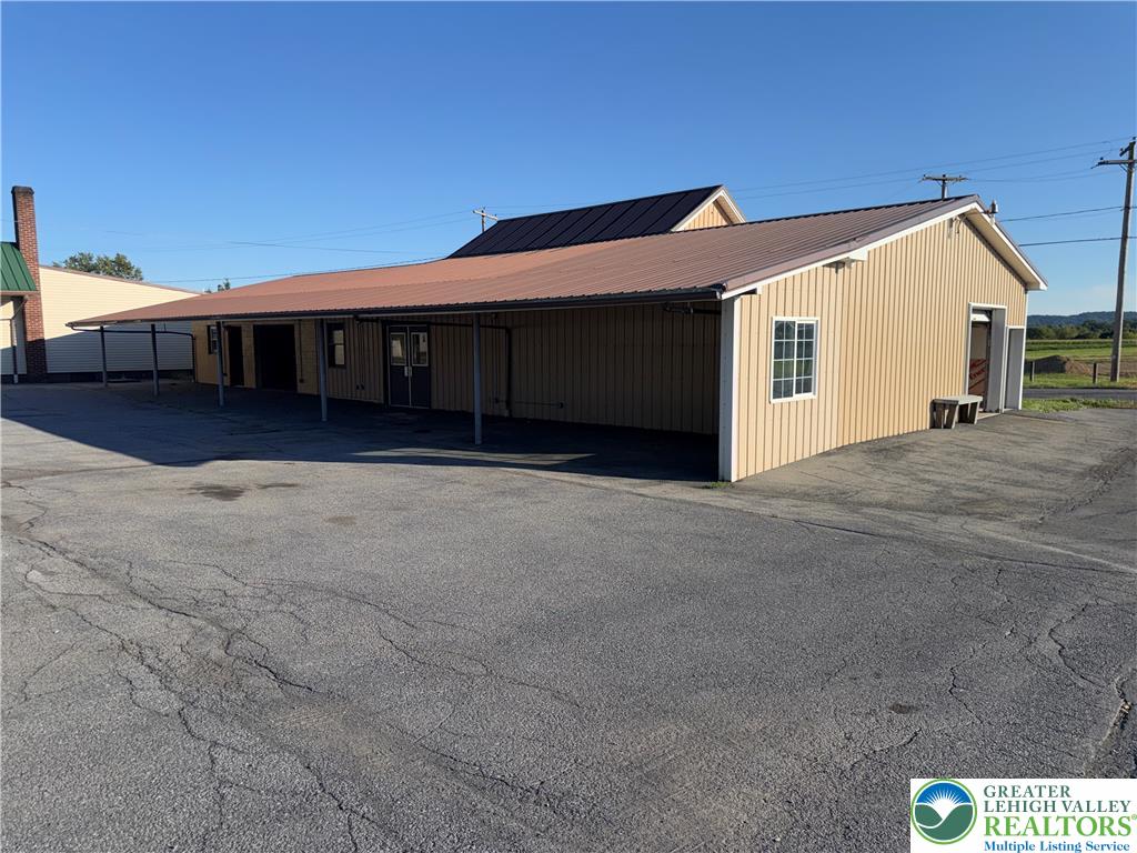 4683 Lehigh Drive Property Photo 1