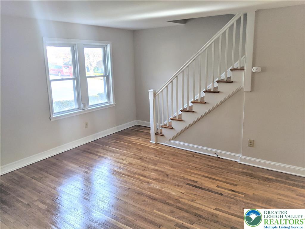 703 Spring Street Property Photo 3