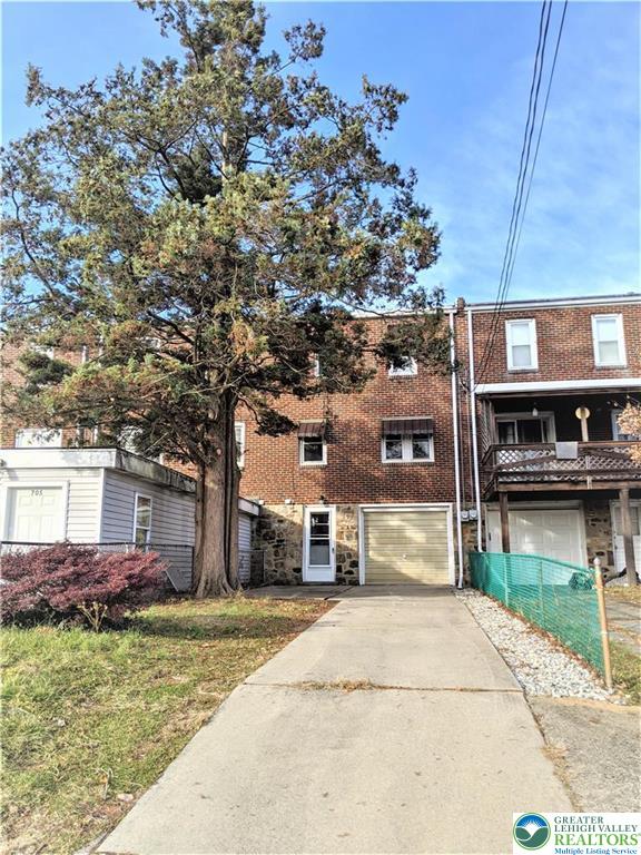 703 Spring Street Property Photo 17