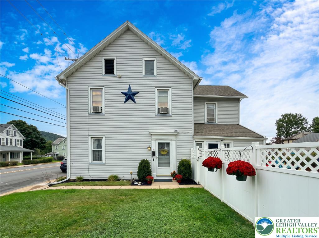 511 South Broadway Property Photo 1