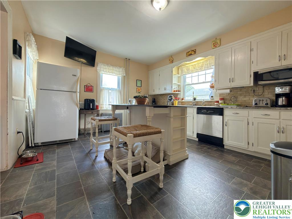 511 South Broadway Property Photo 16