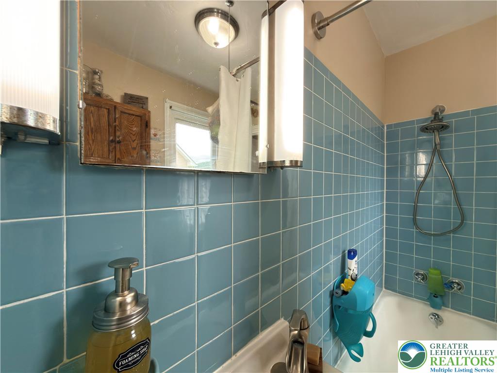 511 South Broadway Property Photo 32