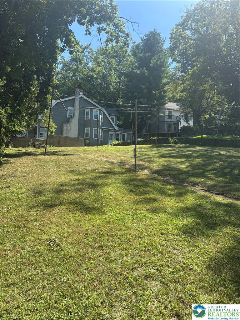 901 Vernon Street Property Photo 7