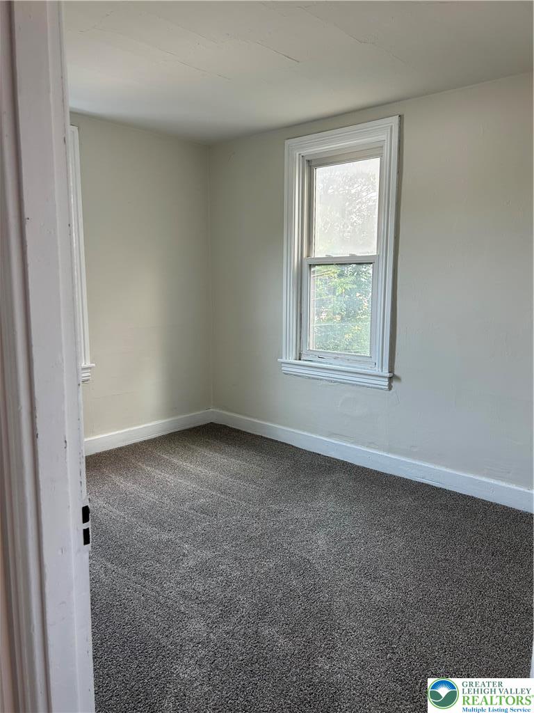 901 Vernon Street Property Photo 10