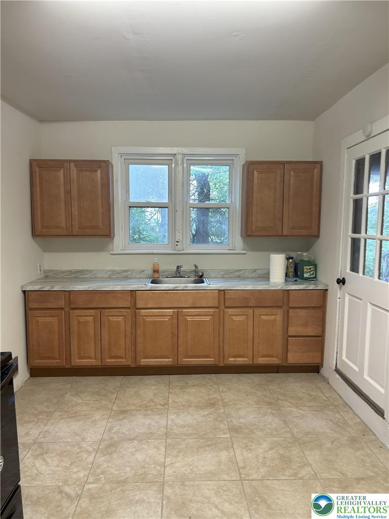 901 Vernon Street Property Photo 14