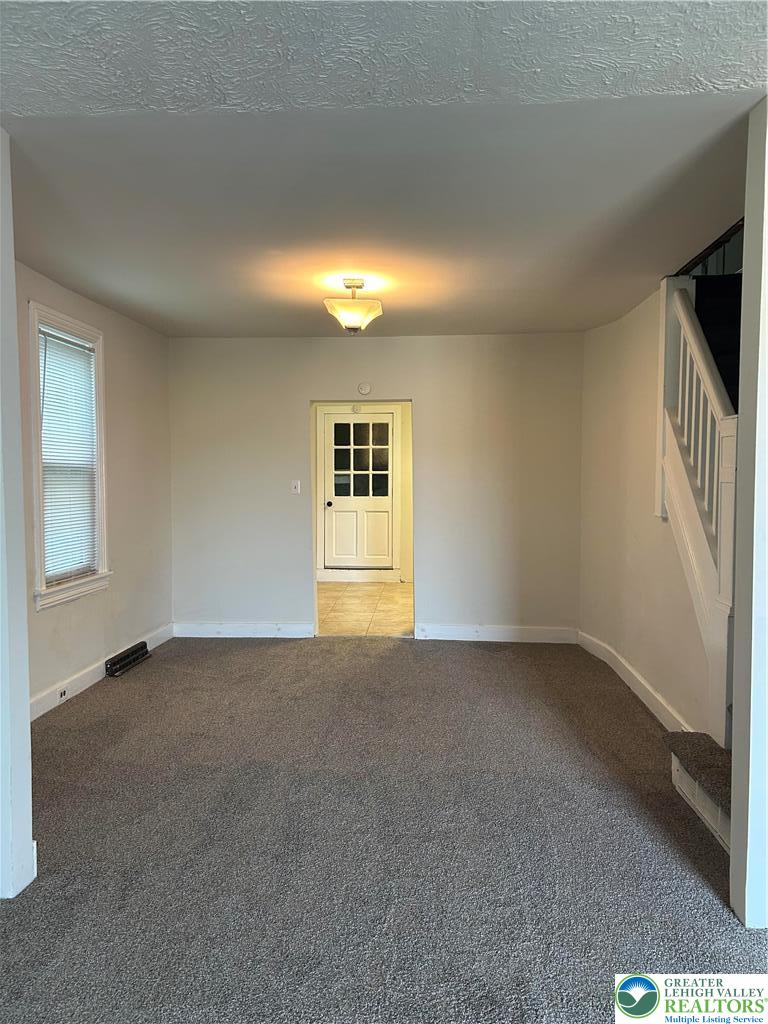 901 Vernon Street Property Photo 19