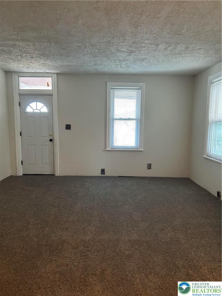 901 Vernon Street Property Photo 20