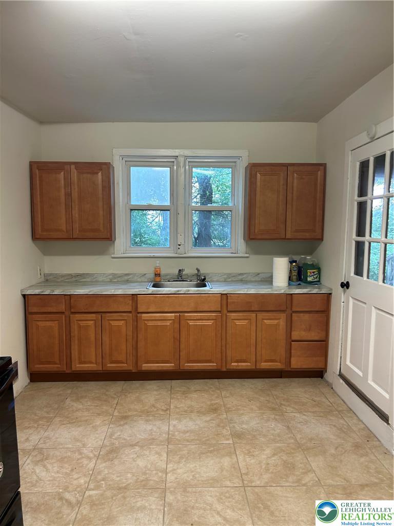 901 Vernon Street Property Photo 23