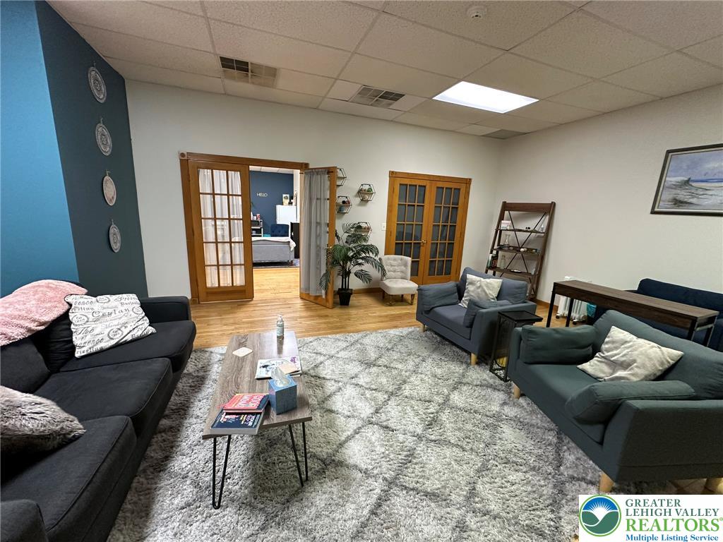14 Centre Square 2 Property Photo 12