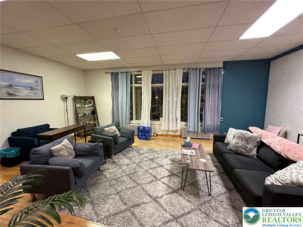 14 Centre Square 2 Property Photo 13