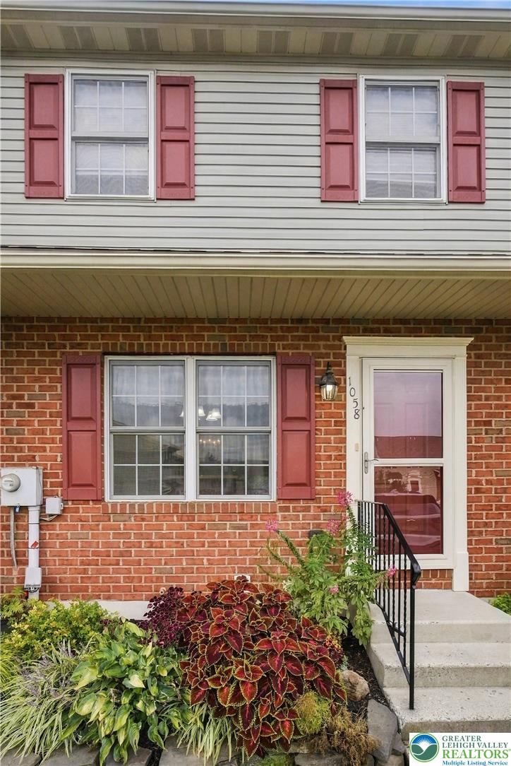 1058 Fredrick Blvd Property Photo 11
