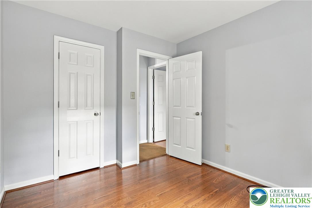 1058 Fredrick Blvd Property Photo 12