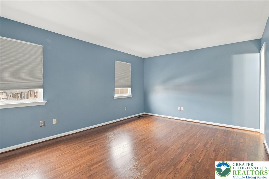 1058 Fredrick Blvd Property Photo 19