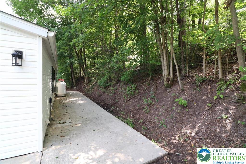 1215 Blue Mountain Circle Property Photo 38
