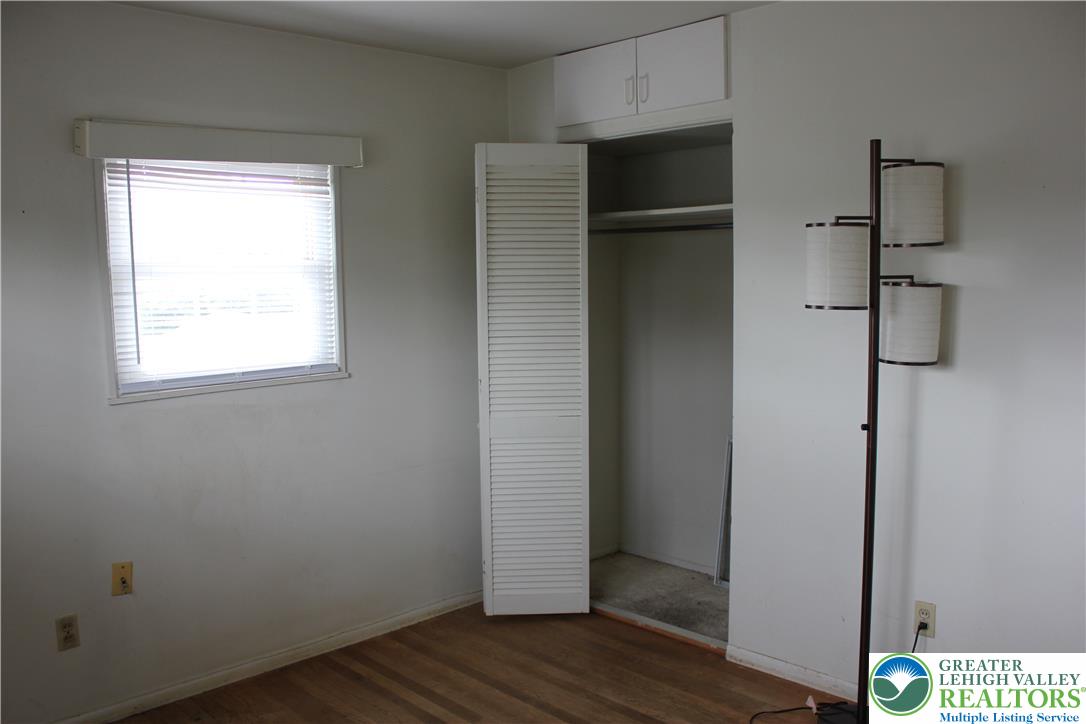 2104 Pinehurst Road Property Photo 11