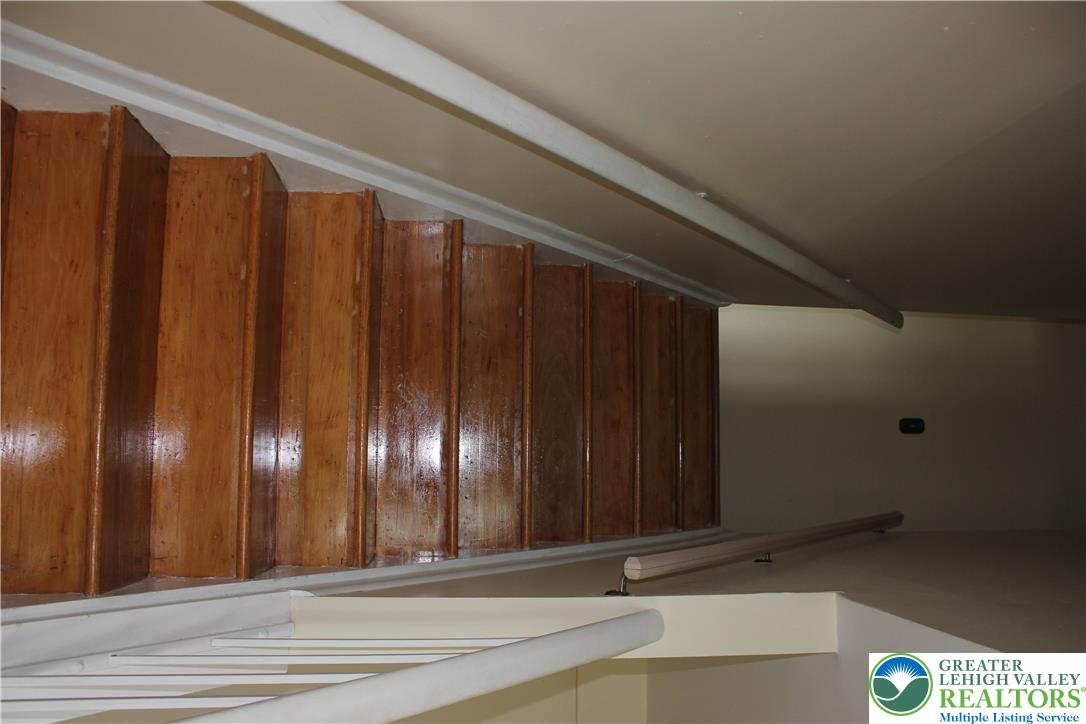 2104 Pinehurst Road Property Photo 27