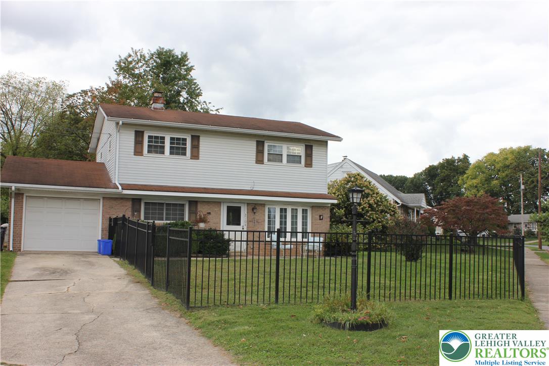 2104 Pinehurst Road Property Photo 33