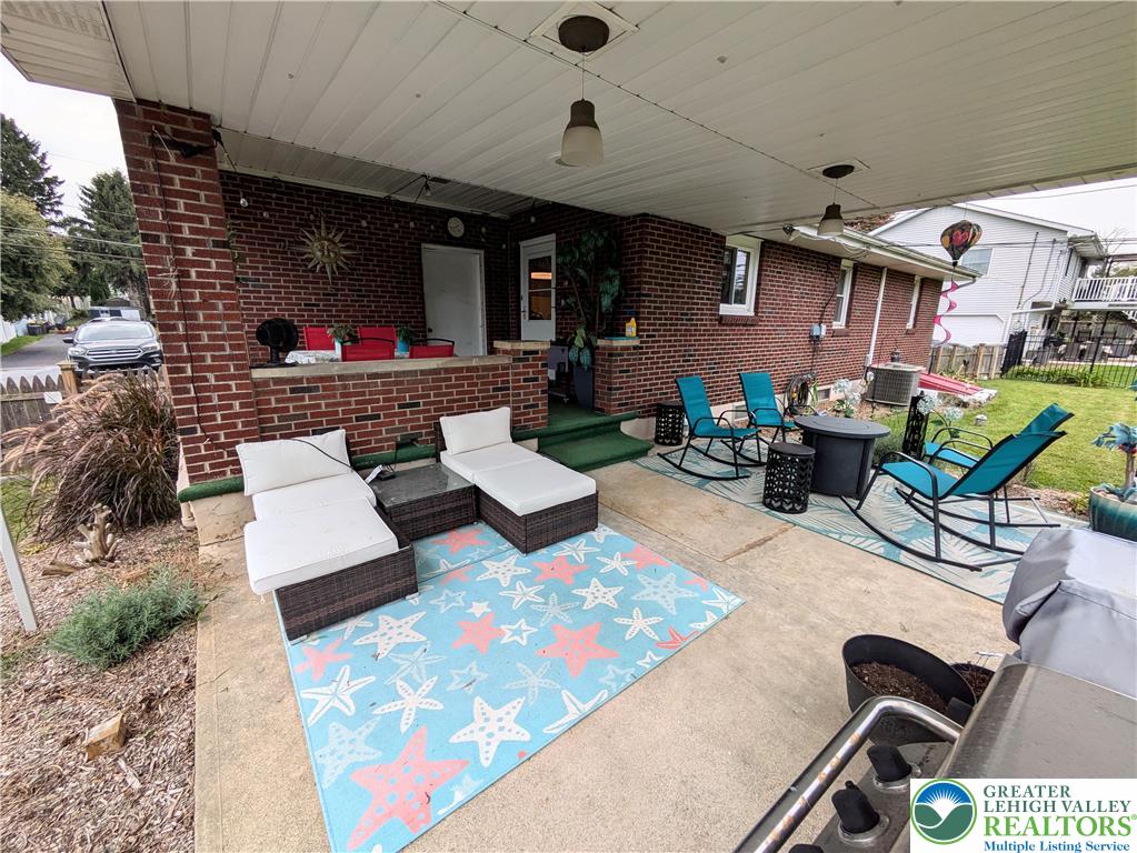 1617 West Pennsylvania Street Property Photo 27