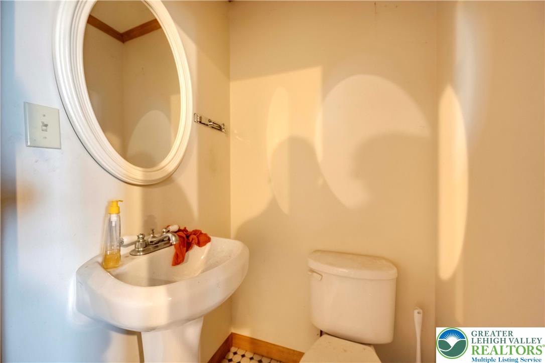 108 Scenic Drive Property Photo 36