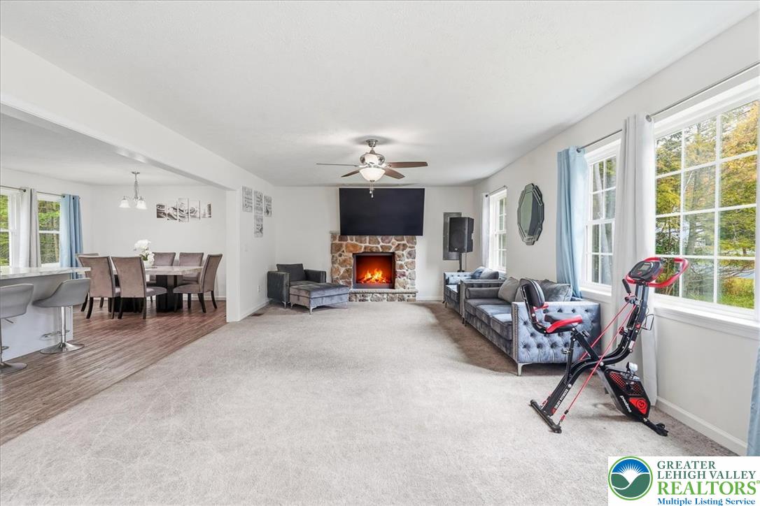 425 Scotch Pine Drive Property Photo 13
