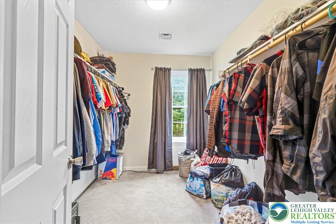 425 Scotch Pine Drive Property Photo 30
