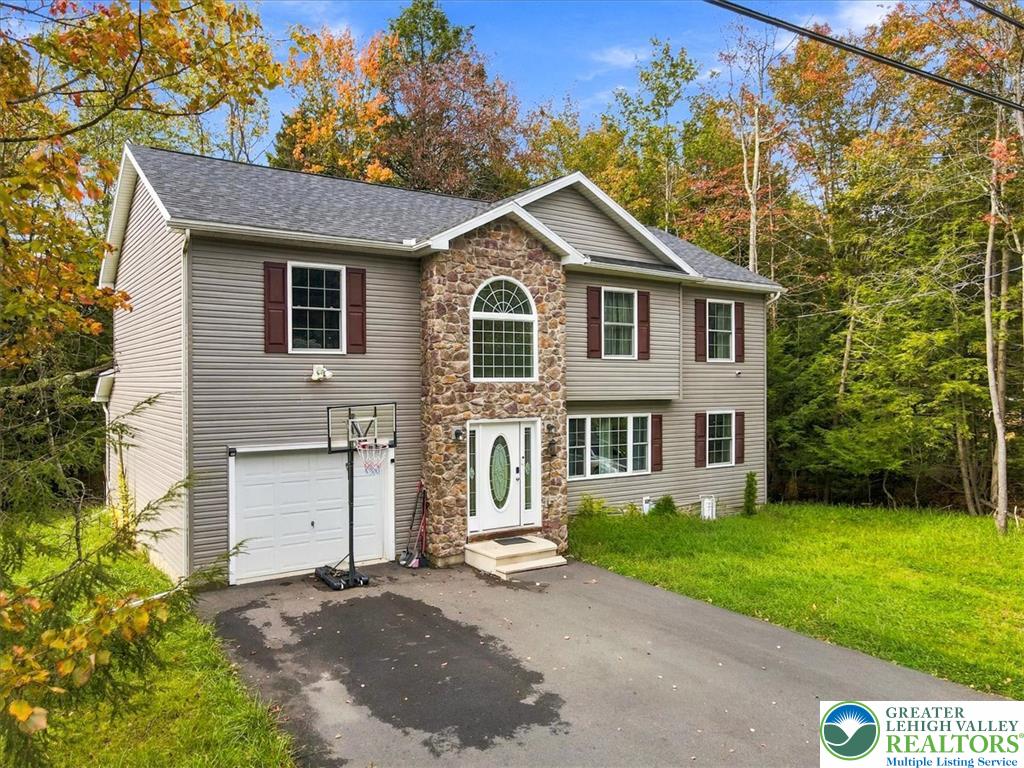 425 Scotch Pine Drive Property Photo 46